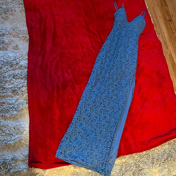 Prom dress - Picture 1 of 1